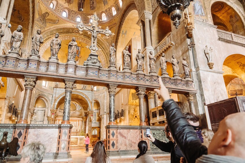 Venice in a Day with St. Mark's Basilica, Doge's Palace, & Gondola Ride