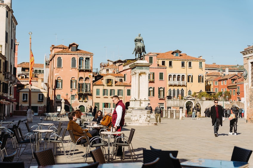 Venice in a Day with St. Mark's Basilica, Doge's Palace, & Gondola Ride