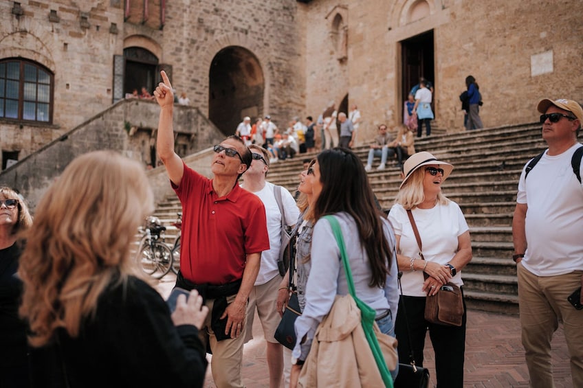 Tuscany Day Trip From Florence With Chianti, Siena and San Gimignano