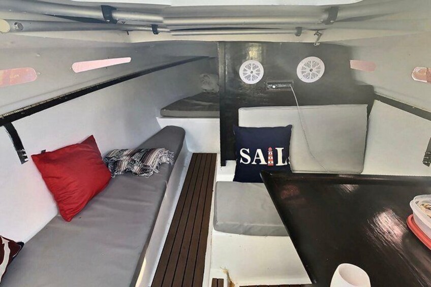 MacGregor 25 Cabin - Sailing Orlando