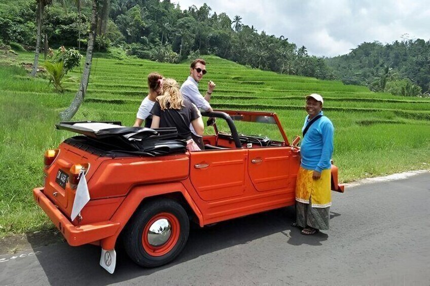 Bali Full-Day The Gate of Heaven Tour by VW Safari Classic Car6