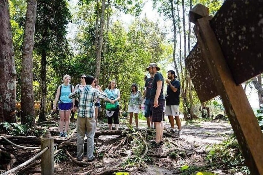 Full-Day Kulen Waterfall & 1000 Lingas Join-in Tour