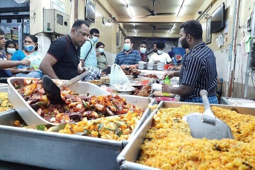 Street food tour Colombo city ( all - included )