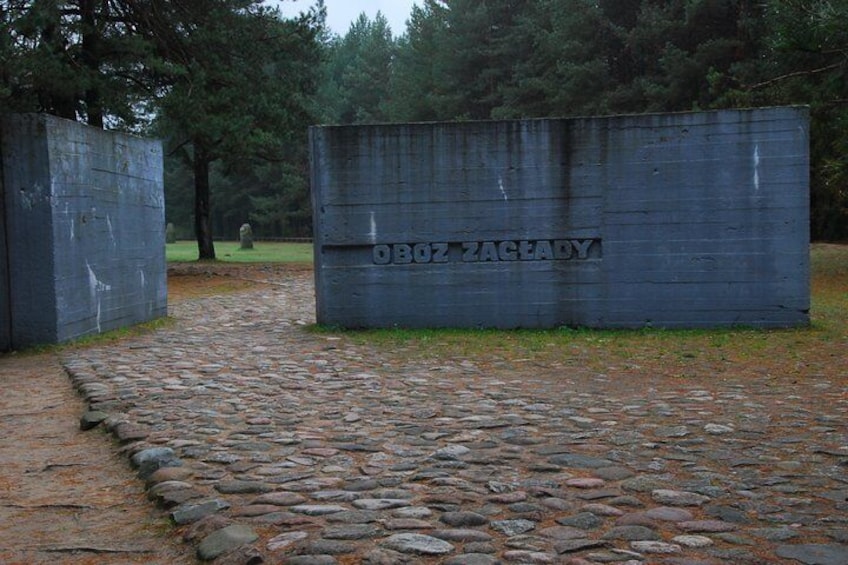 Treblinka - Tykocin - Lopuchowo Tour from Warsaw