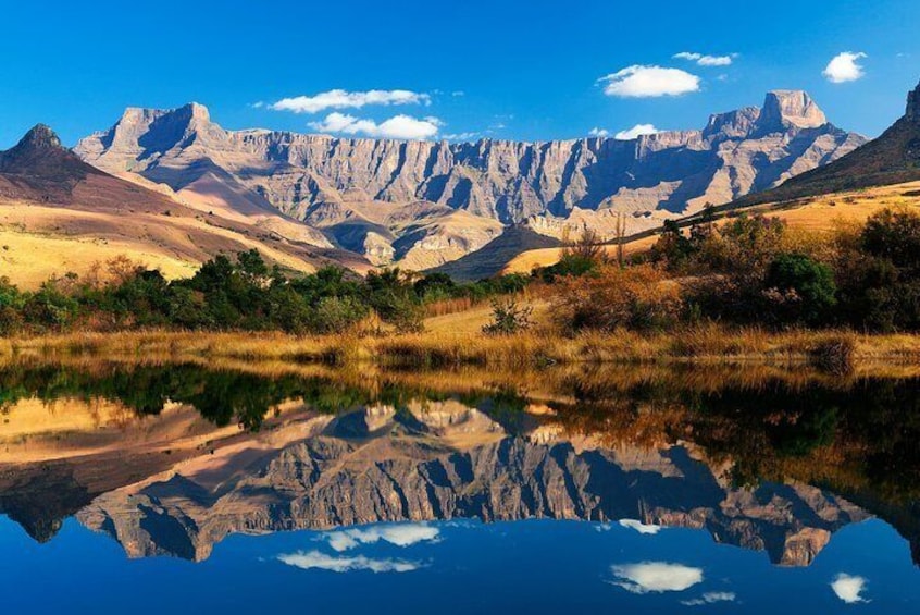 Drakensberg Mountains Half Day Tour from Durban