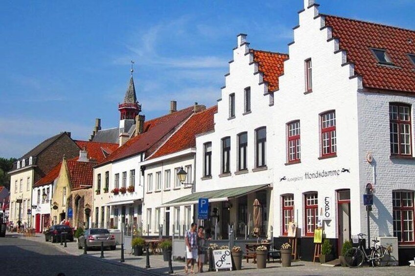 Private Scenic bike tour Bruges countryside