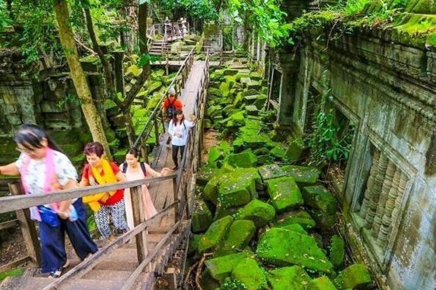 Koh Ker and Beng Mealea Excursion Join-in Tour