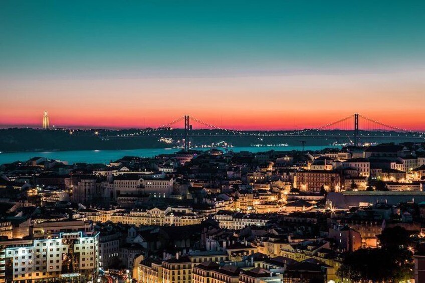 Lisbon Night Tour with Fado Show