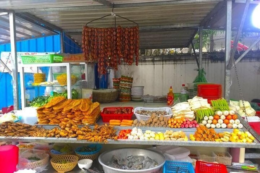 Phnom Penh Street Food Tour