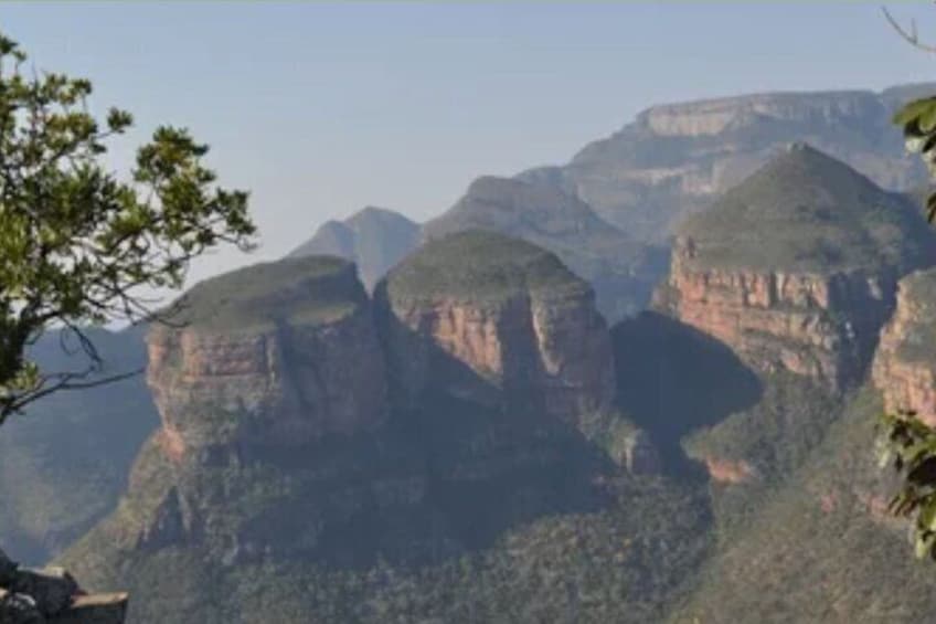 Safari Half Day Howick Falls & Mandela Capture Site from Durban