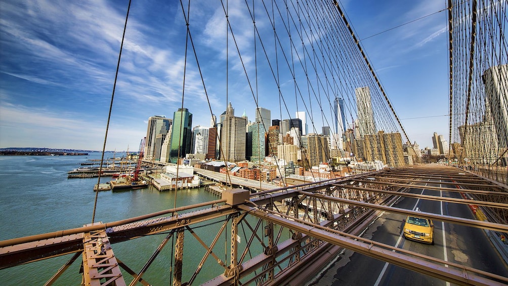 Manhattan skyline from the Brooklyn Bridge