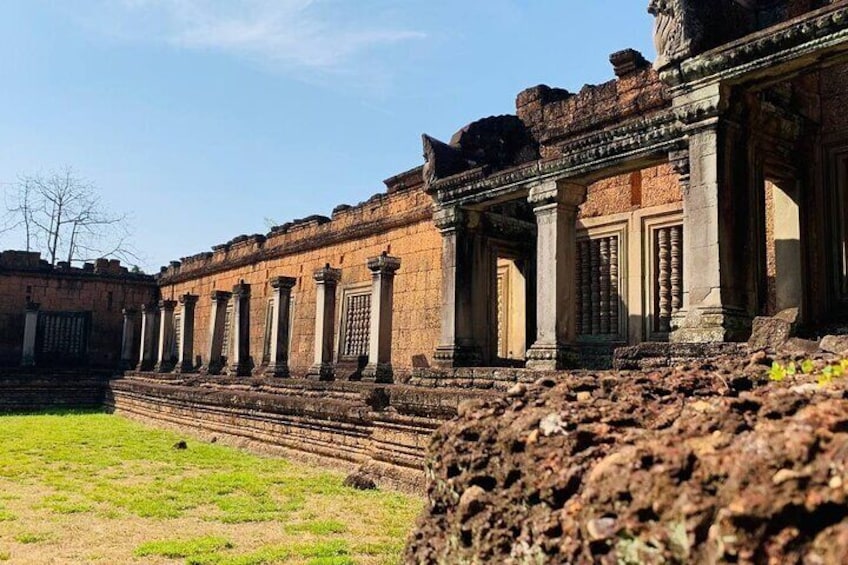 Grand Circuit Tour & Banteay Srei 