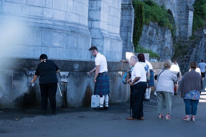 Private guided tours of Lourdes