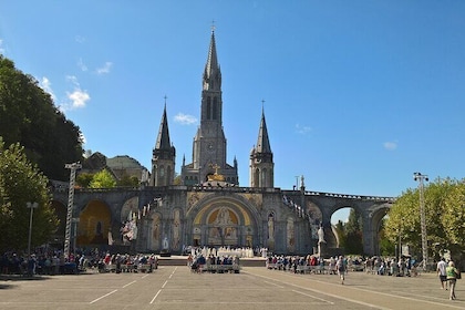 Visites guidées privées de Lourdes