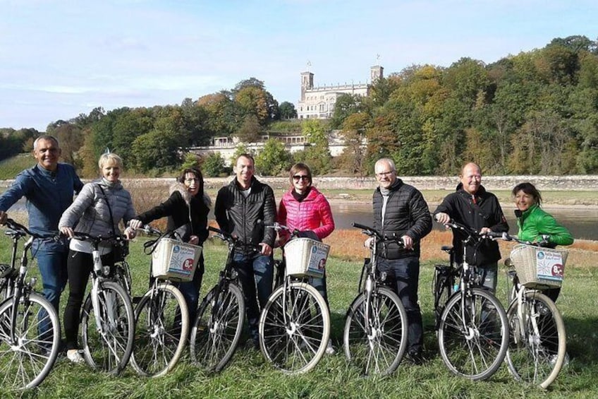 Dresden Highlights - Big city tour with bike