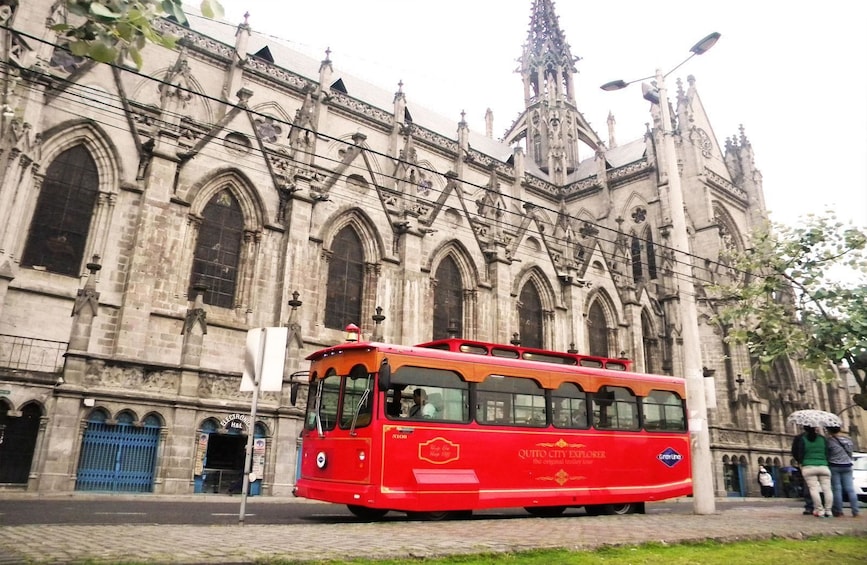 The Original Quito City Tour in Trolley with Hotel Pick-up