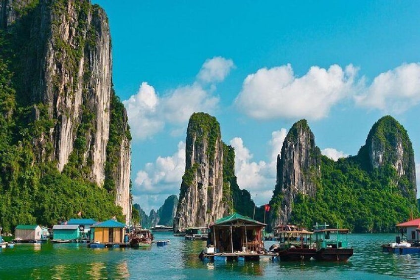 Halong Bay Day Tour: Cruise, Sea Kayaking, Caves, Lunch ... with Highway Transfer