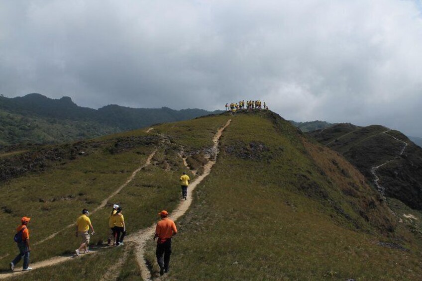 Mountain hiking inside an inhabited volcano, El Valle de Antón