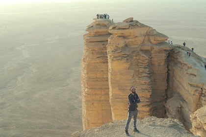 Edge of the World , bats cave with 4x4 vehicles and dinner