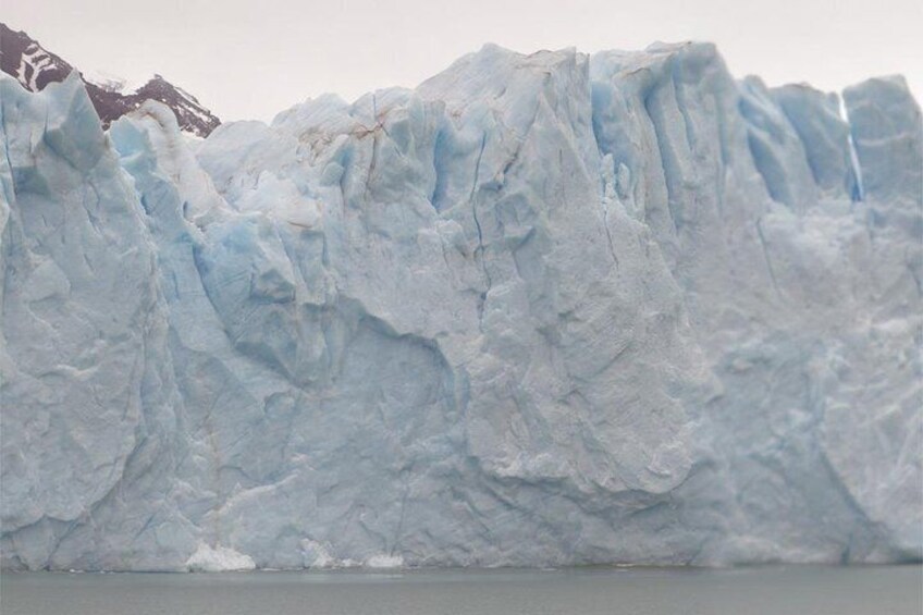 Excursion to the Perito Moreno Glacier, with guide and transfer to / from the hotel