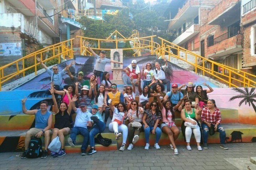 City tour in Medellin + Commune 13 + Metro and Metrocable