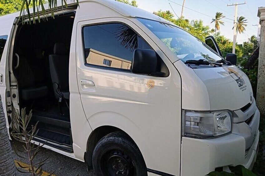 Seamless Private Airport Transfers to and from Punta Cana 