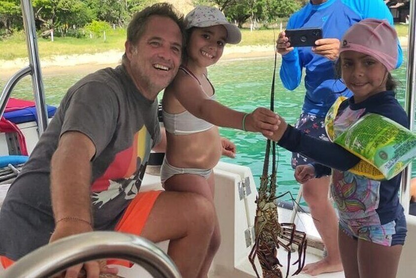 Sailing to Tayrona with Luis: Unique!