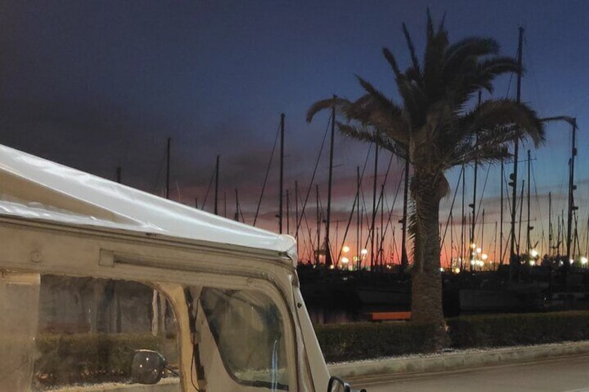 Admire the sunsets in Valencia with Tuk Turia