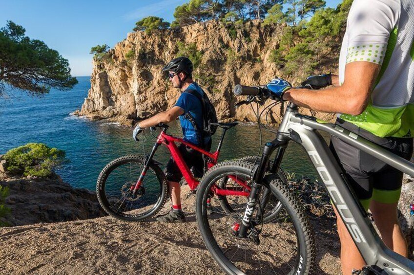 Costa Brava guided e-mtb full suspension tour.