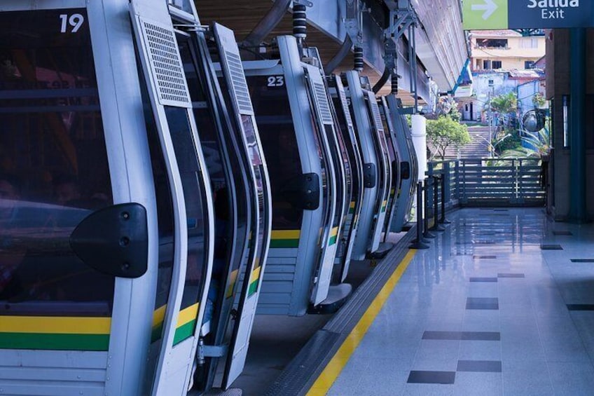 3 Hours City Tour in Medellin Colombia