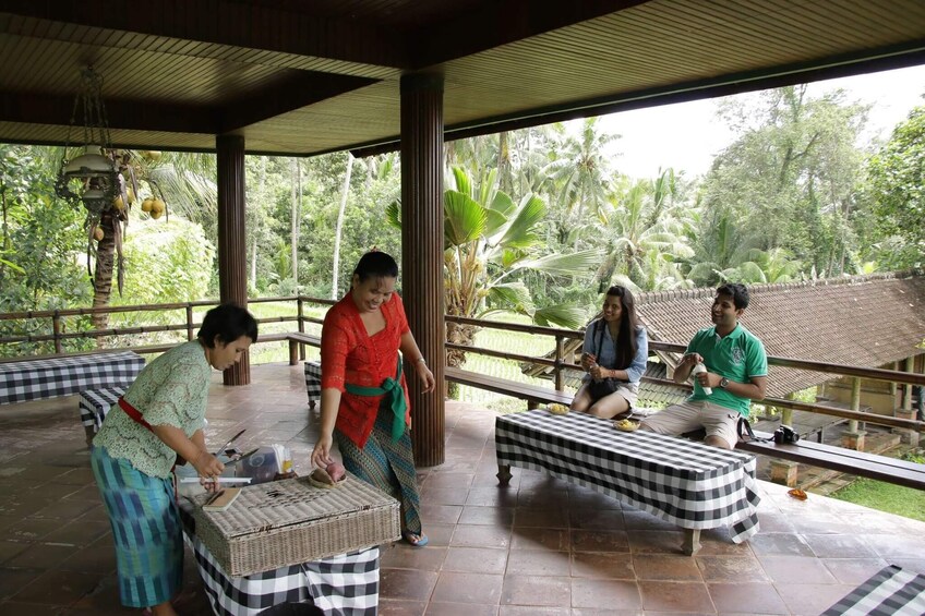 Cycling Tour with Balinese Buffet Lunch