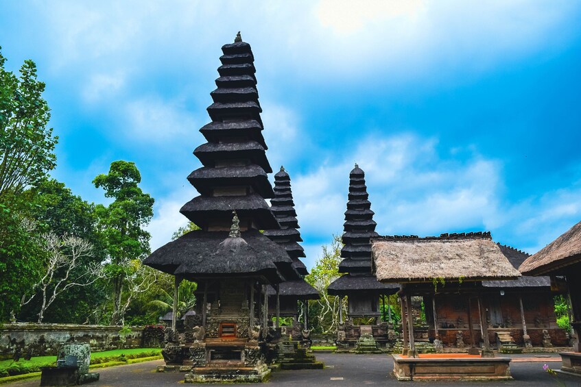 Pura Taman Ayun Temple, Monkey Forest & Tanah Lot Excursion