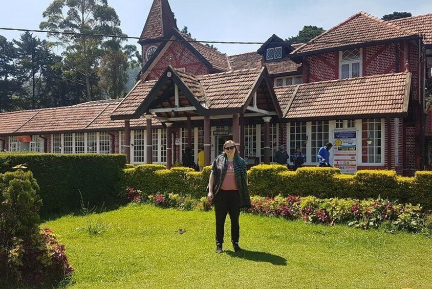 Nuwara Eliya Post office