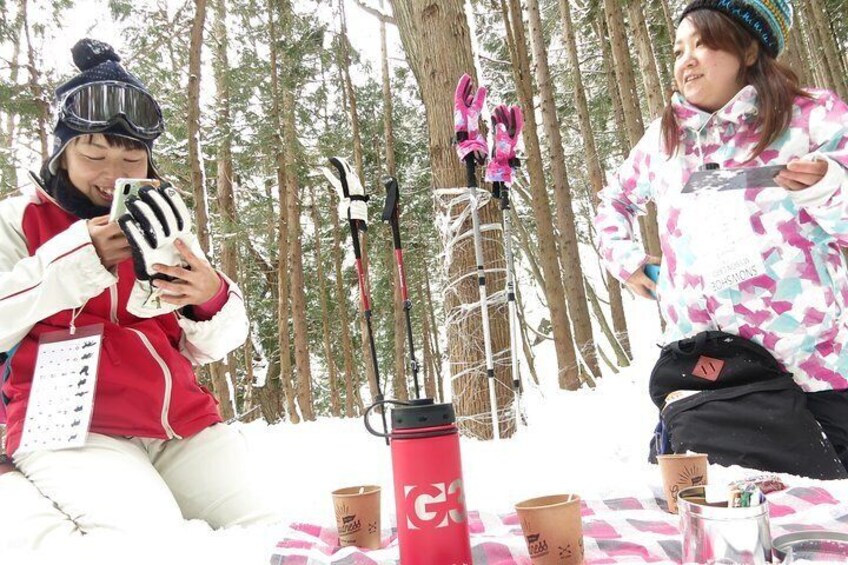 [5 minutes from Minakami Inter] Snow walking half-day tour enjoyed by the family