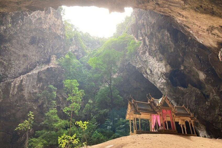 Sam Roi Yod National Park & Prayanakhon Cave Private Tour from Hua Hin