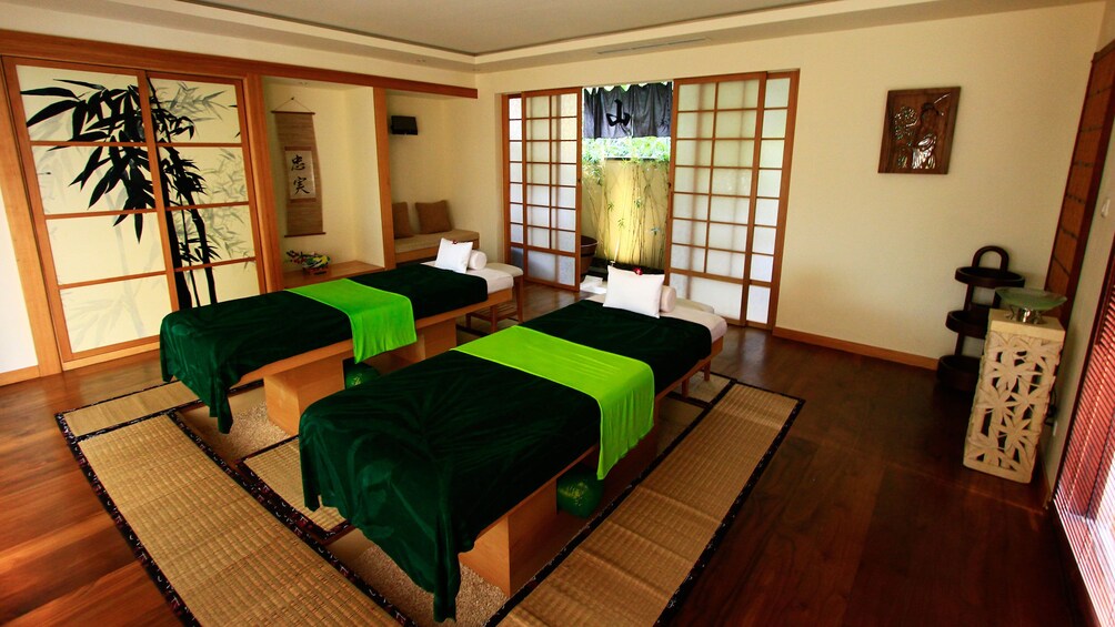 Tampilkan item 3 dari 6. Spa treatment room in Bali