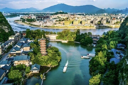 Chengdu in One Day from Guangzhou by Air: Leshan Giant Buddha, Pandas and M...