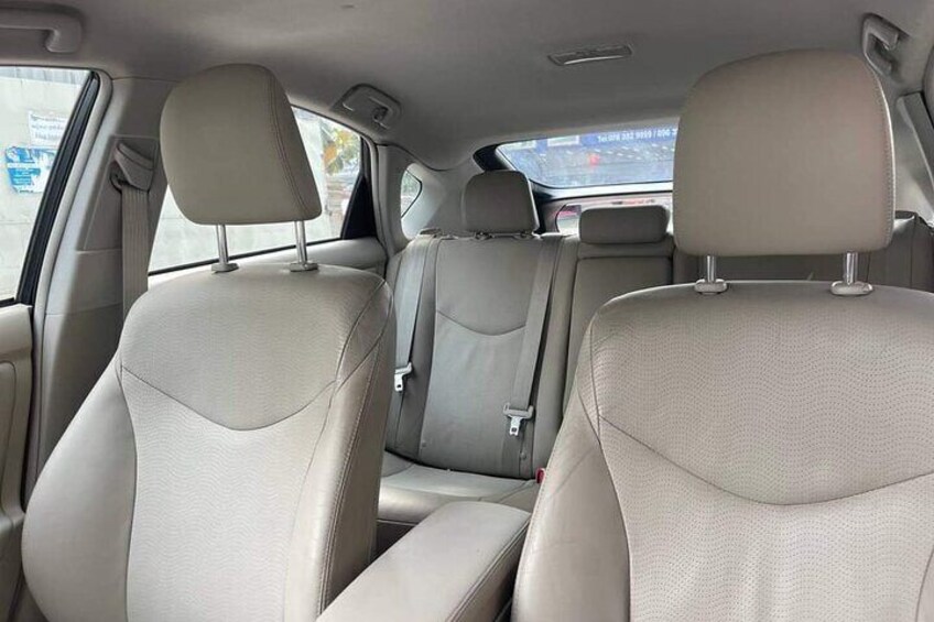 Toyota 4 seats