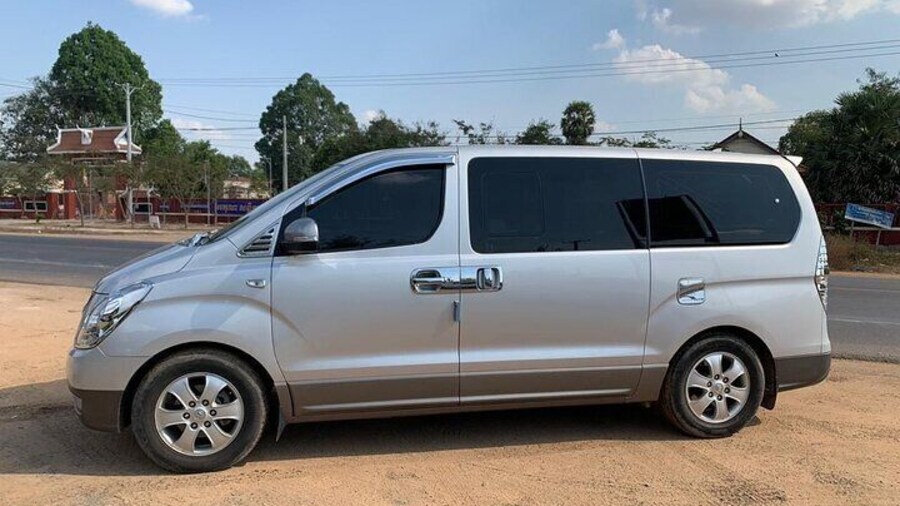 H1- 8 Seats Minivan