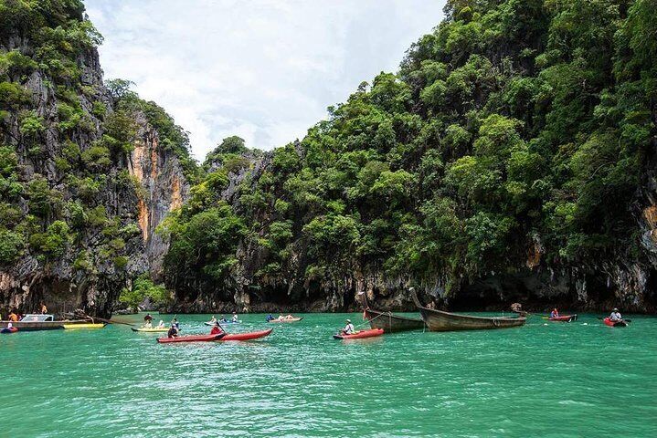 Private Exclusive Speed Boat Tours to Phang Nga Bay