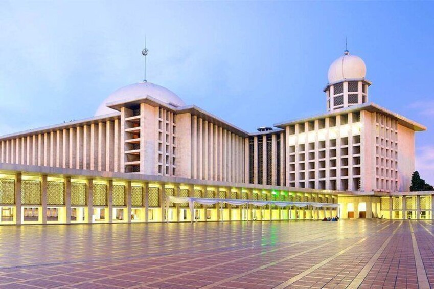 istiqlal mosque