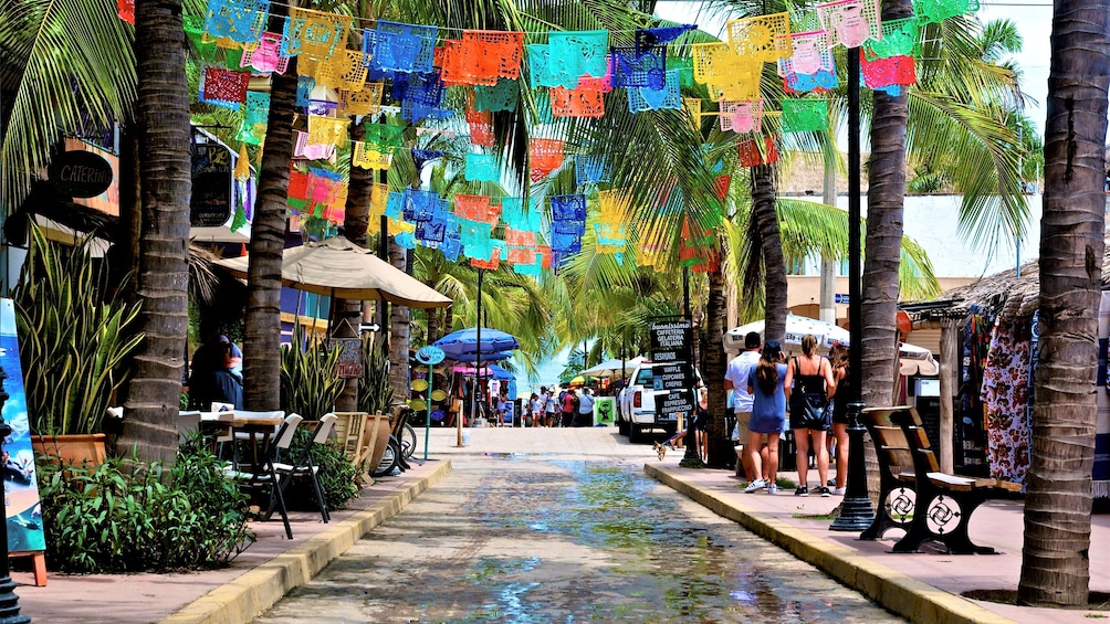 Street scene in Sayulita 