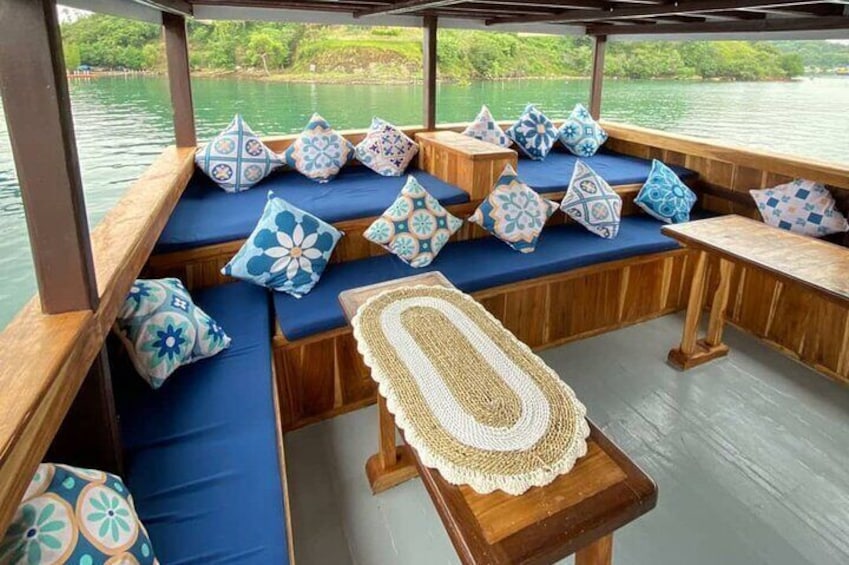 3Days Komodo Boat Tour Private for 12 Pax