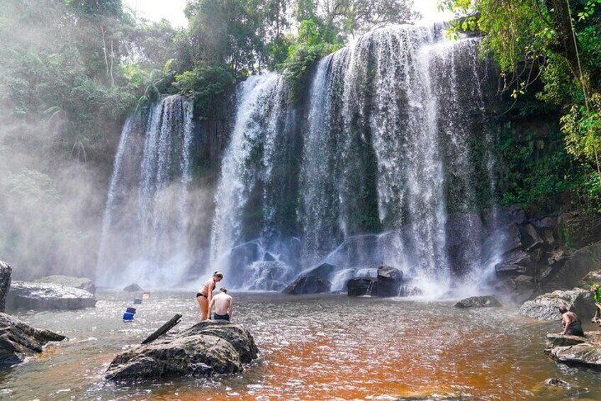 Kulen Waterfall & 1000 Lingas Join-in Tour (with local snacks)