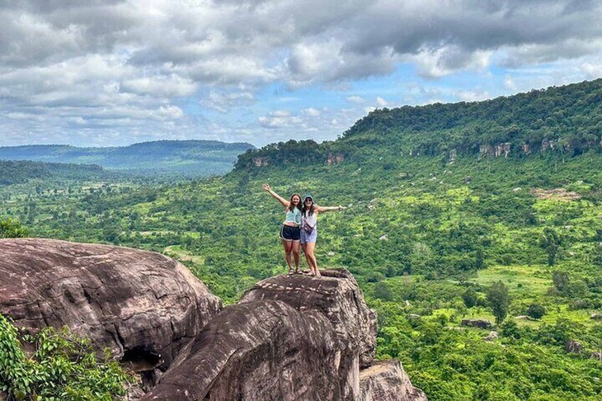 Poeng Ta Khu Cliff at Kulen Mountain 