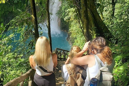 Randonnée nature dans le Rio Celeste