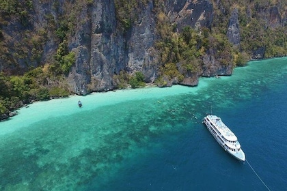 Phuket Phiphi-Phhpi Phuket Ferry include Transfer to hotel
