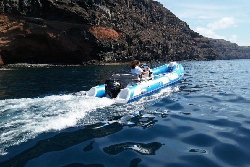  Inflatable boat without a license