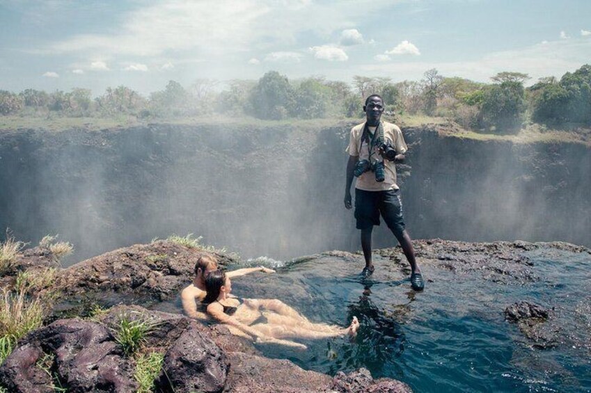 Devils Pool and Livingstone Island Tour