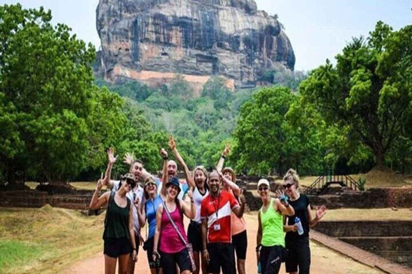 Full-Day Tour Sigiriya + Dambulla & Safari From Colombo & Negombo
